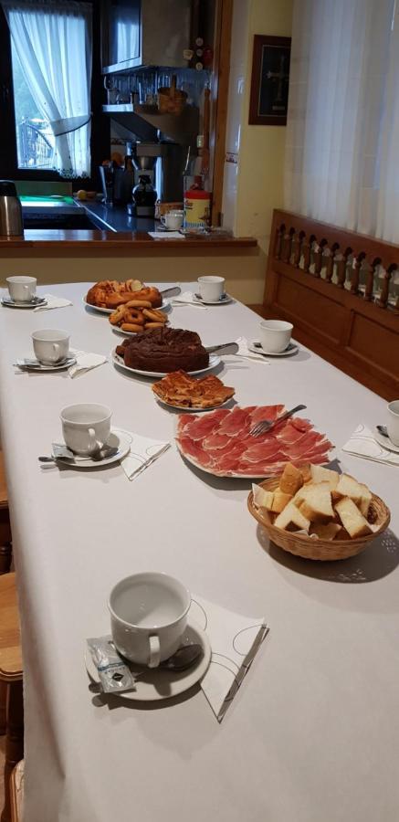 Hotel Alina Cangas De Narcea Eksteriør bilde