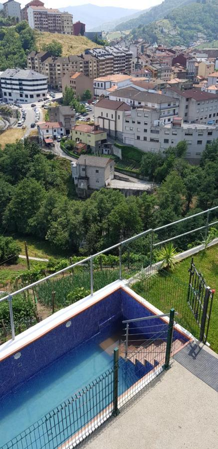 Hotel Alina Cangas De Narcea Eksteriør bilde
