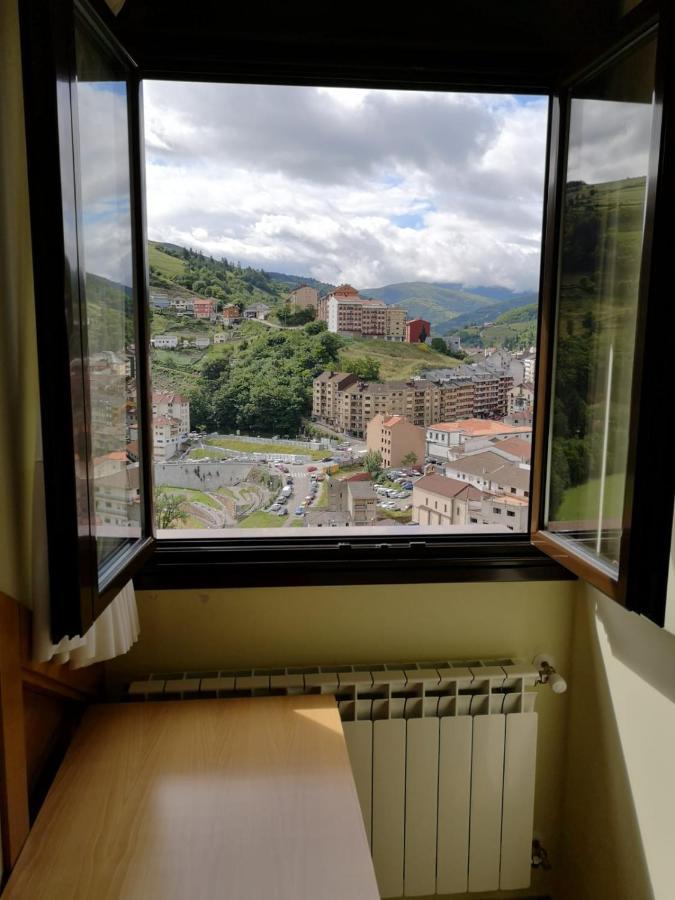 Hotel Alina Cangas De Narcea Eksteriør bilde